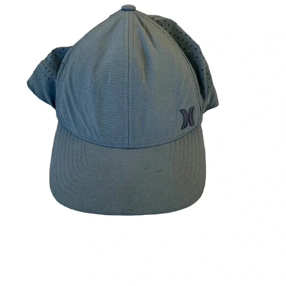 HURLEY flex fit, Nike dri fit women's L-XL light blue hat - Picture 1 of 4